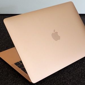 2020 Gold Macbook Air!